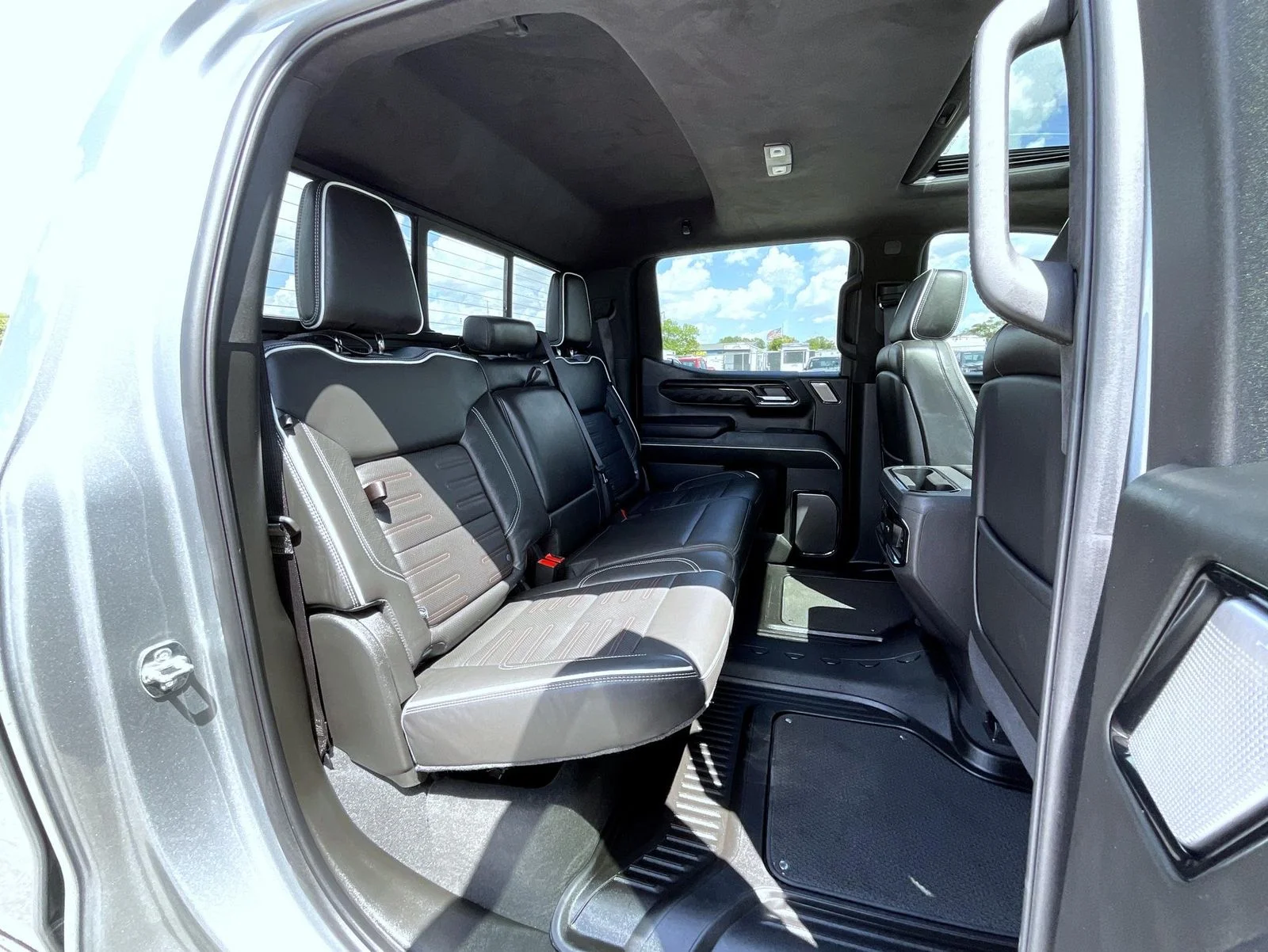 Used 2026 Silver GMC AT4X image 18