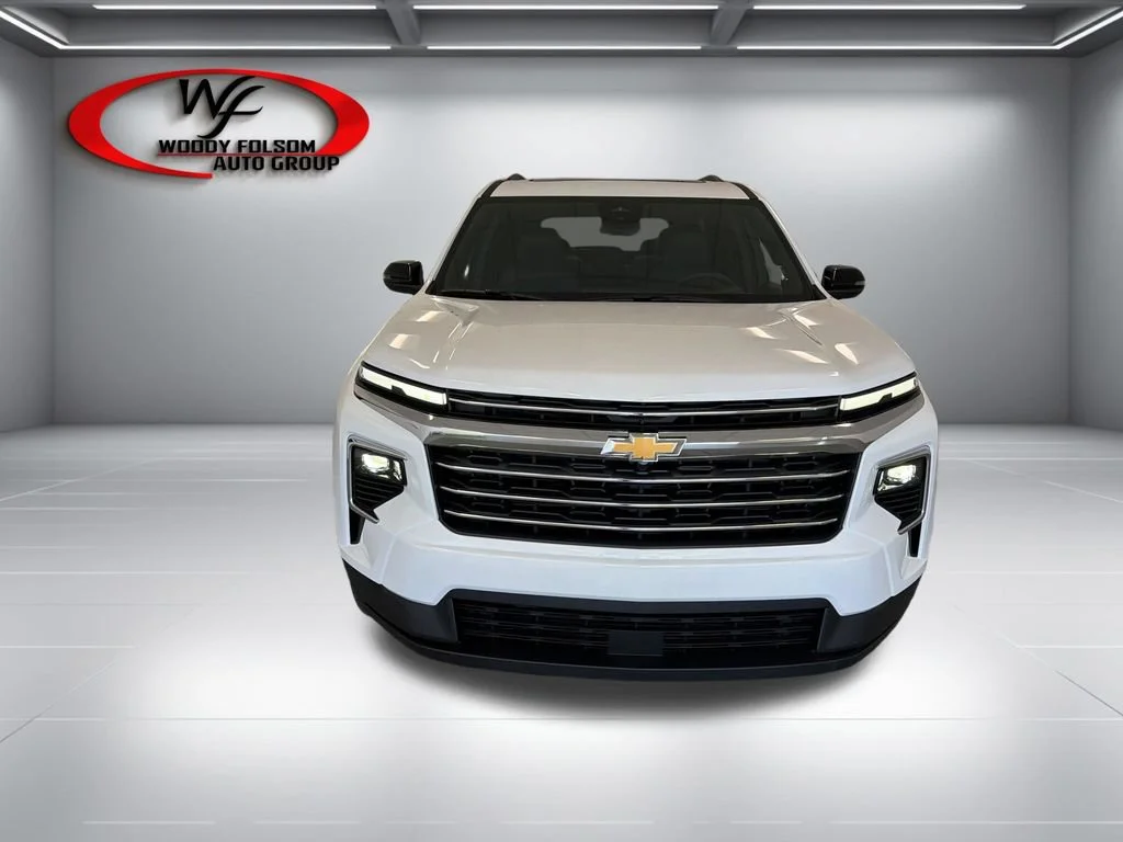 New 2027 Summit White Chevrolet LT image 2