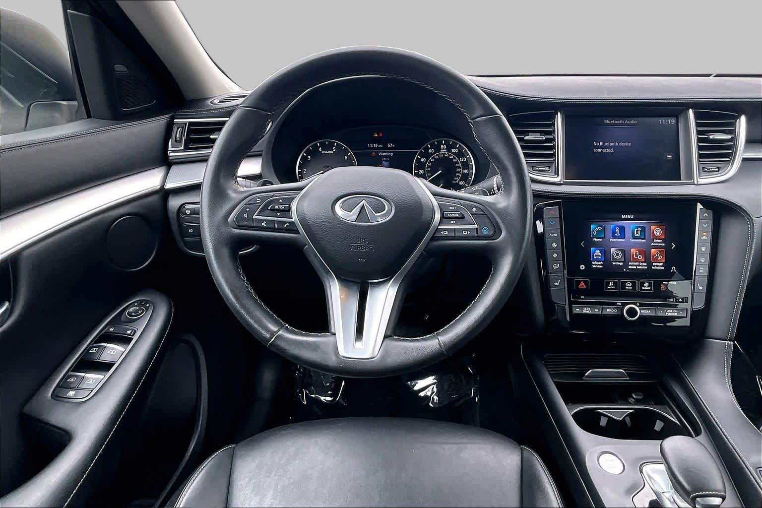 Pre-Owned 2021 INFINITI QX50 LUXE