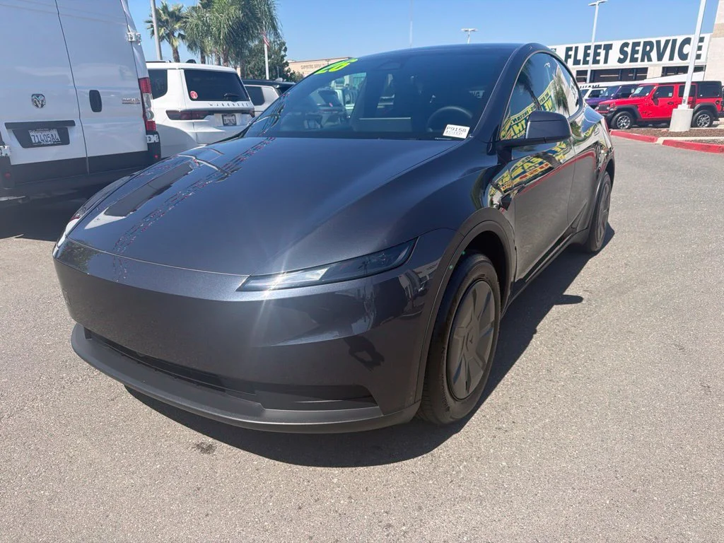 2026 Tesla Model Y Standard