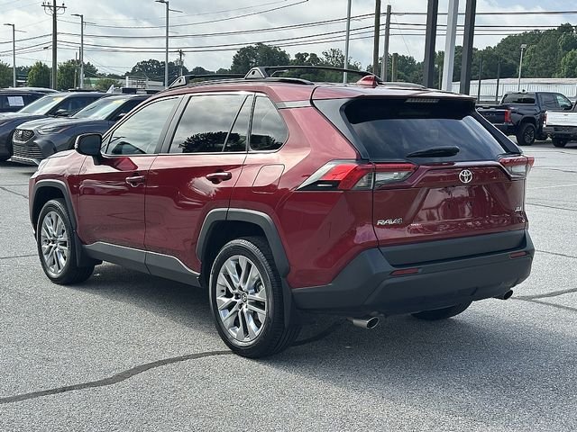 Used 2025 Red Toyota XLE Premium image 6