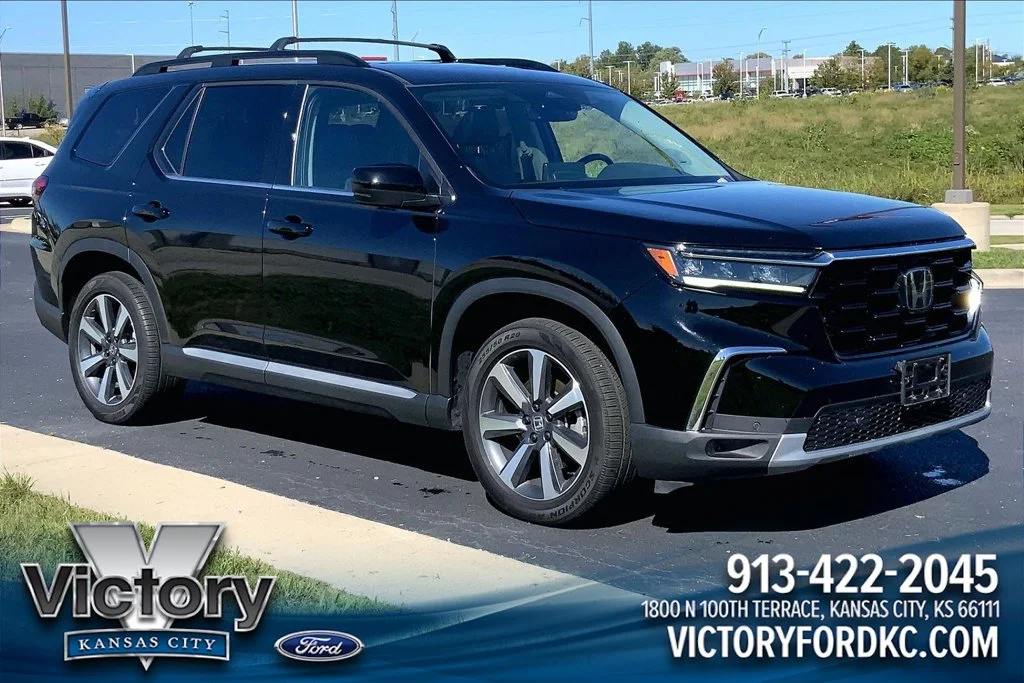 2023 Honda Pilot Touring
