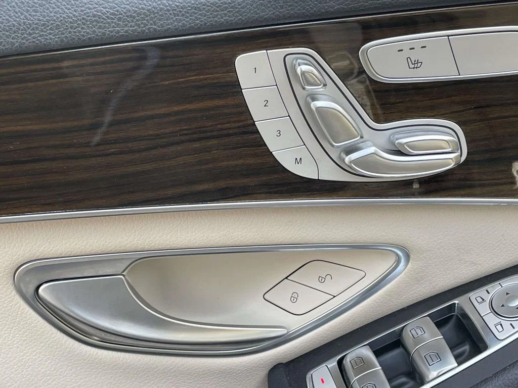 2020 Mercedes-Benz C-Class Sedan C300 - Photo 7