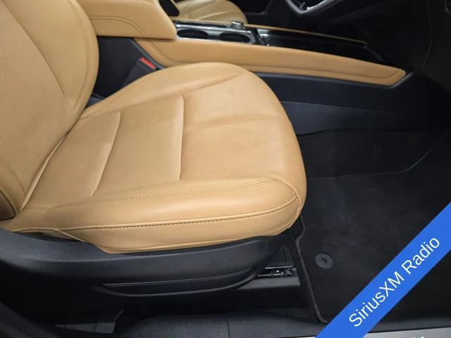 Used 2020 Mocha Lincoln Reserve image 12