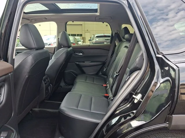 Used 2023 Black Nissan SV image 10