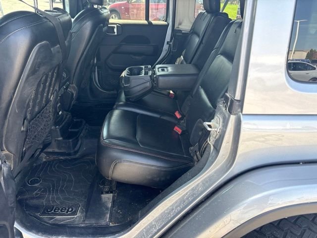 Used 2021 Silver Jeep Unlimited Rubicon image 6