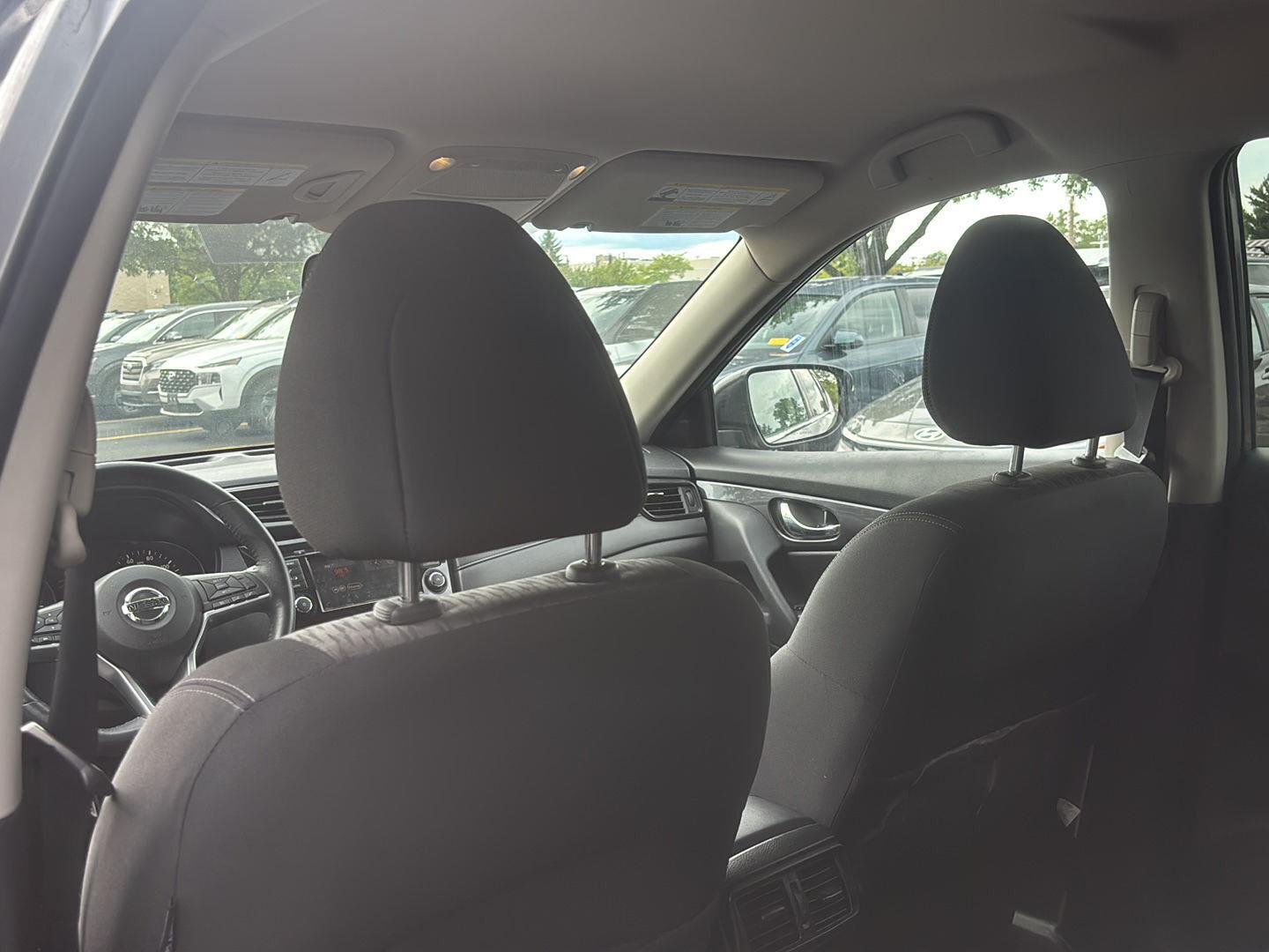 Used 2018 Gun Metallic Nissan SV image 14