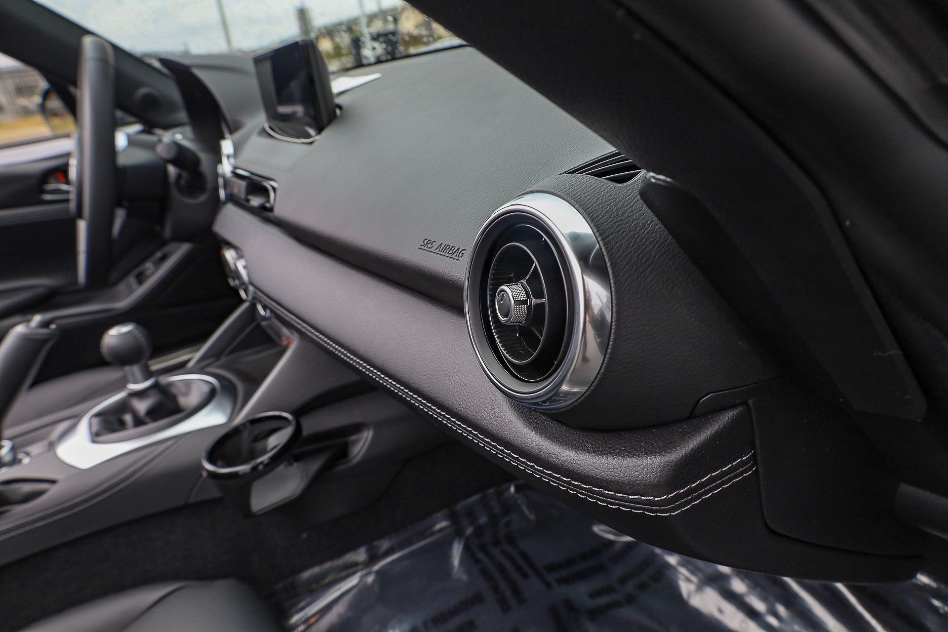2025 Mazda MX-5 Miata Grand Touring - Photo 31