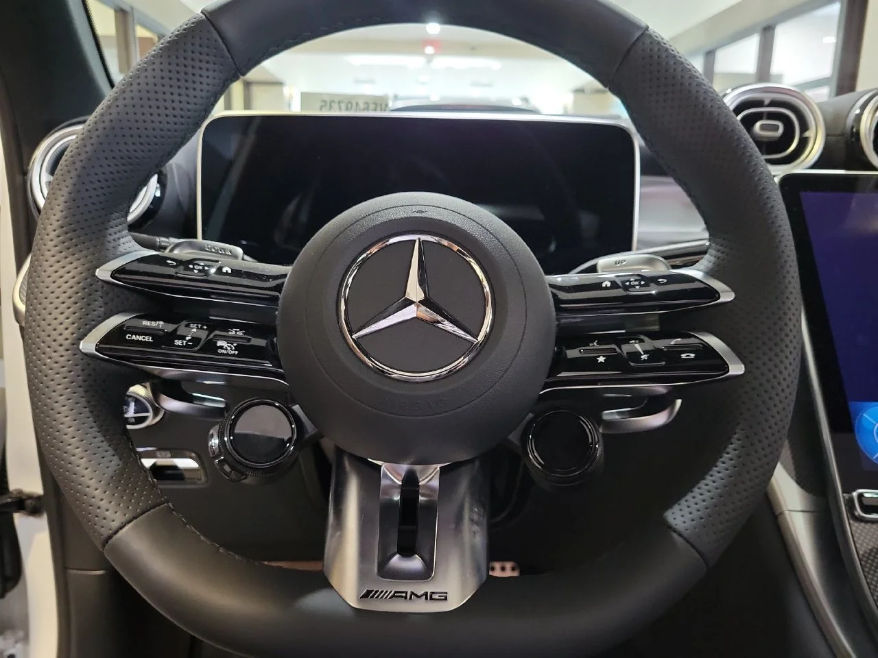 New 2027 MANUFAKTUR Moonlight White Metallic Mercedes-Benz AMG® GLC 53 4MATIC+ SUV image 28