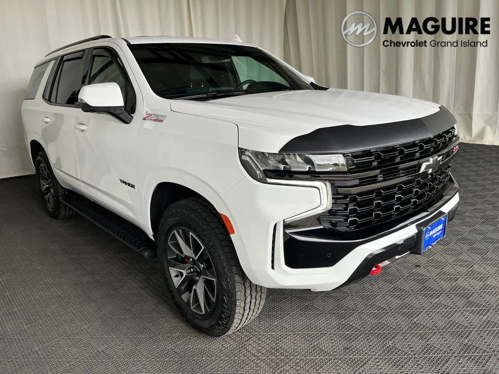 Used 2024 White Chevrolet Z71 image 30