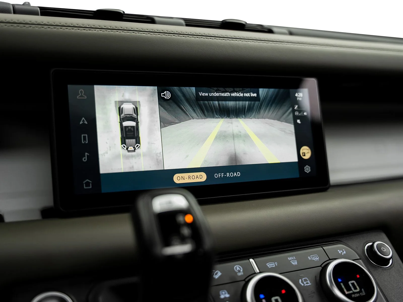 Used 2020 Blue Land Rover HSE image 49