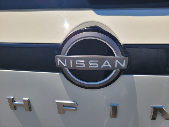 Used 2025 White Nissan SV image 10