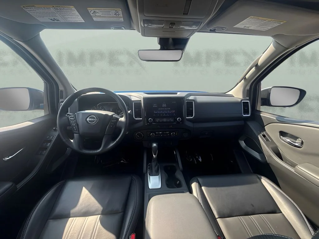 Used 2024 Blue Nissan SL image 12