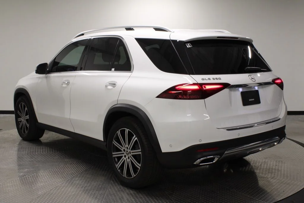 Used 2026 Polar White Mercedes-Benz GLE 350 image 3