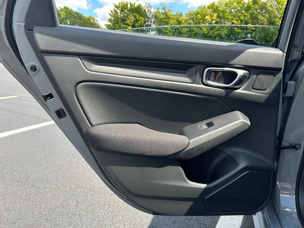 New 2026 Urban Gray Pearl Honda Sport image 19