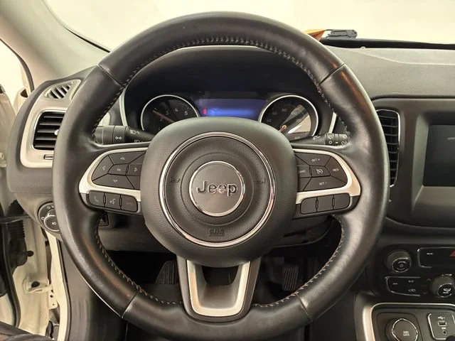 Certified Used 2019 White Jeep Latitude 4x4 image 22