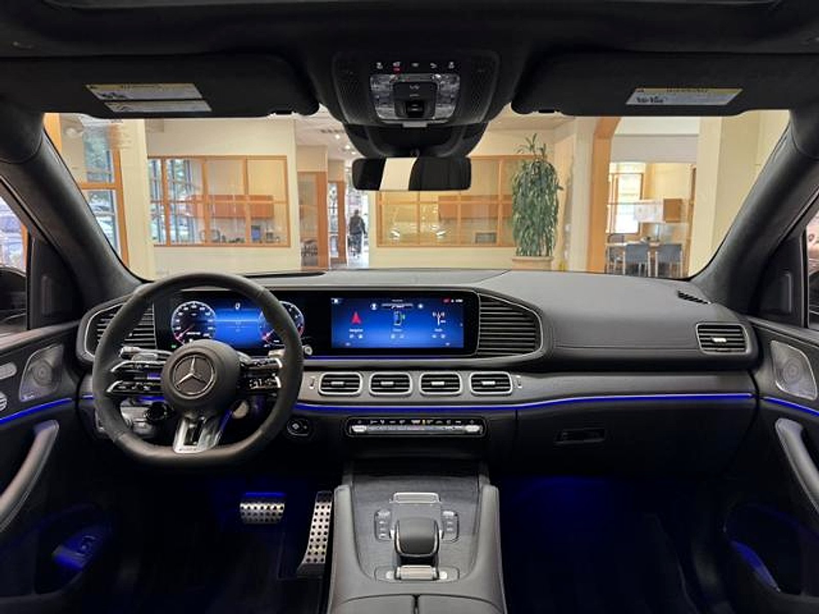 Certified Used 2025 Polar White Mercedes-Benz S 4MATIC®+ image 15