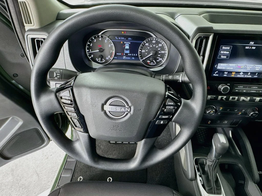 New 2027 Green Nissan SV image 11