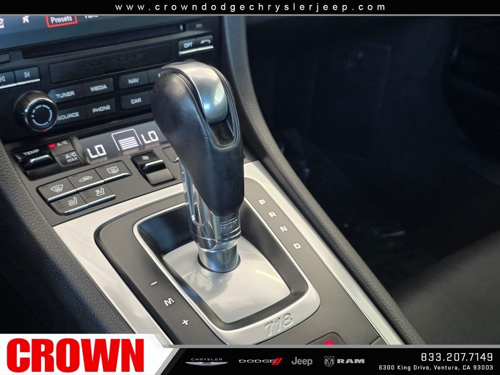 Used 2021  Porsche S image 26