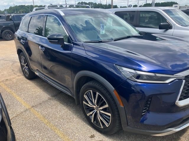 Used 2022 Blue INFINITI Sensory image 3