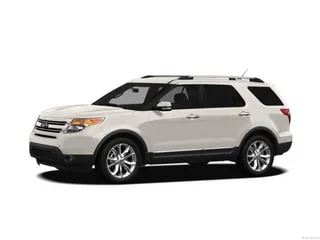 Used 2013 White Platinum Clearcoat Metallic Ford Limited image 1