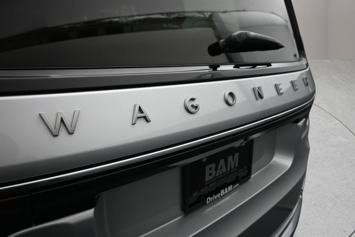 Used 2024 Silver Jeep Series II image 30