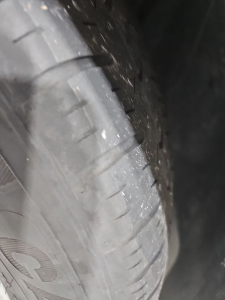 Used 2020 Gray Nissan SV image 27