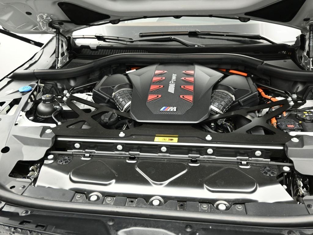 2023 BMW XM - Image 29