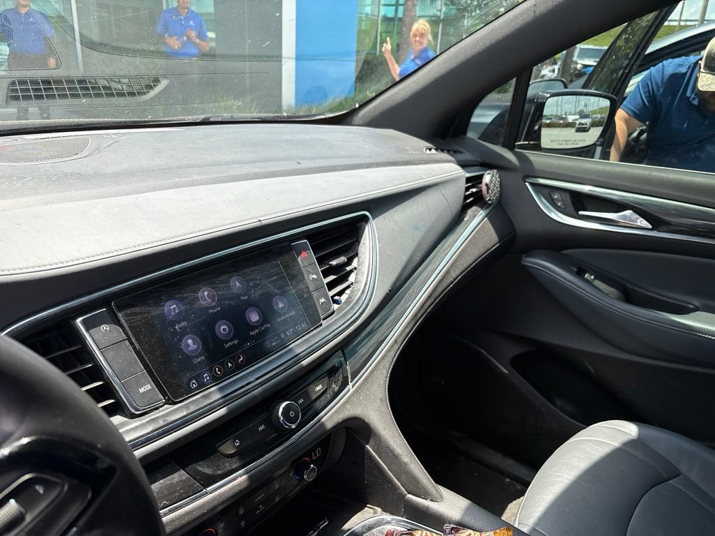 Used 2022 Ebony Twilight Metallic Buick Essence image 5