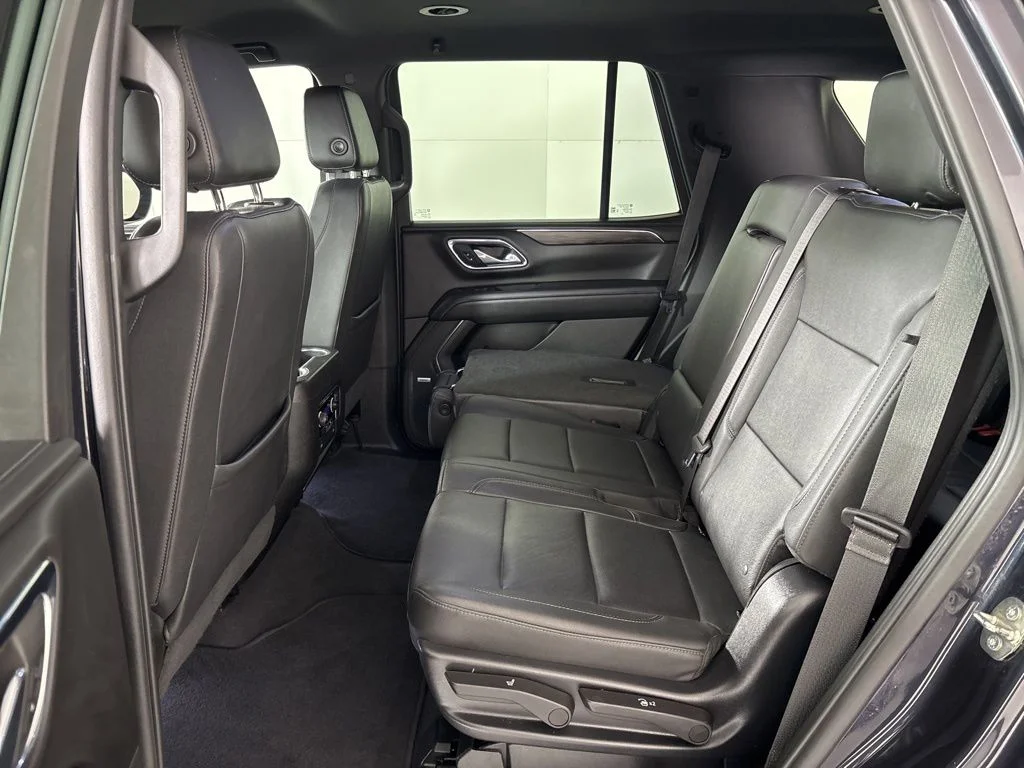 Used 2023 Gray Chevrolet LT image 32