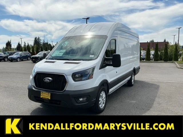 New 2026 Oxford White Ford Base image 1