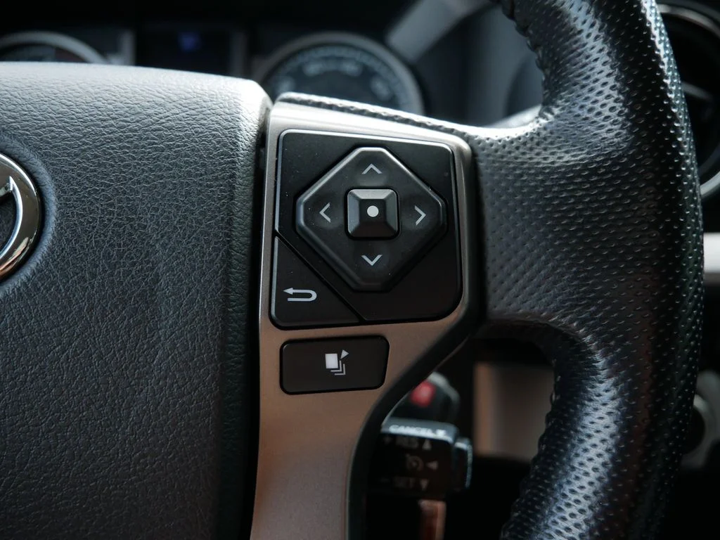 2016 Toyota Tacoma SR5 - Photo 19