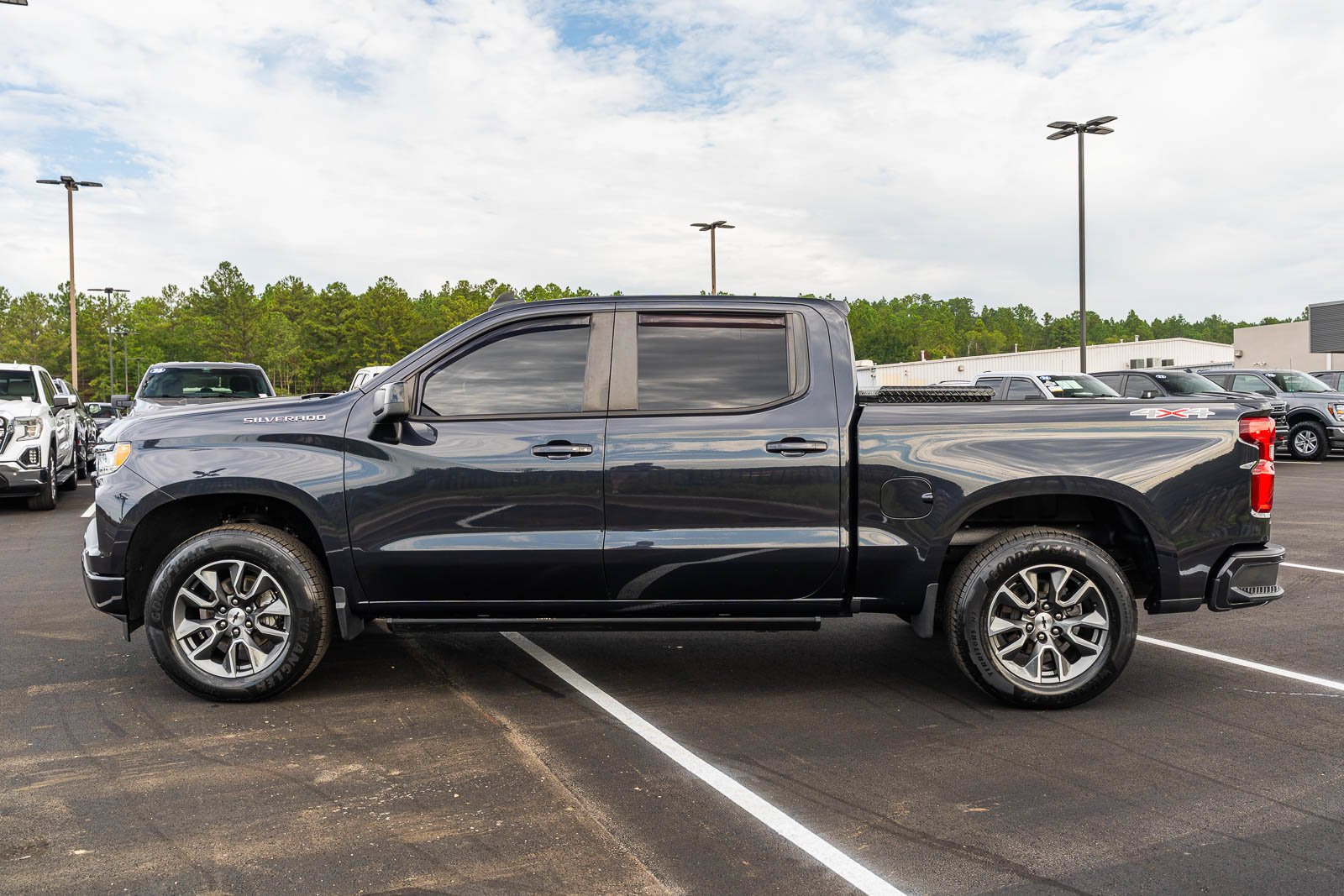Used 2022 Gray Chevrolet RST image 4
