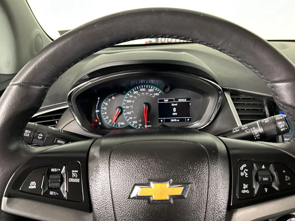 Used 2022 Gray Chevrolet LT image 13