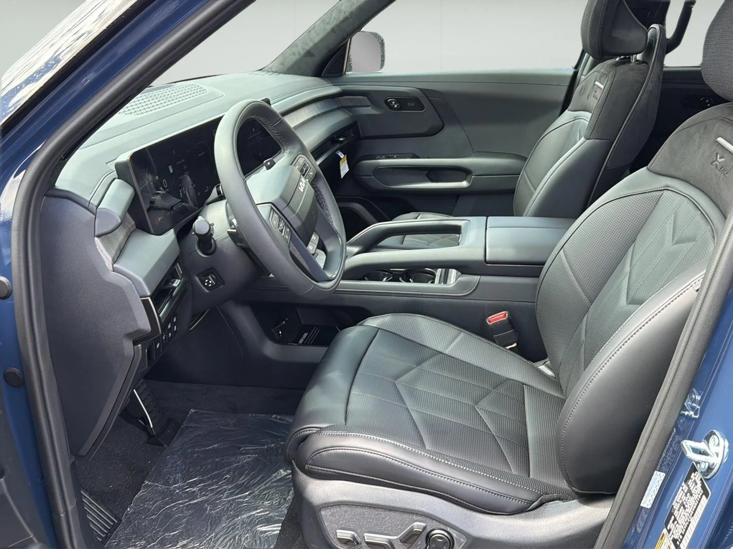 New 2027 Midnight Lake Blue Kia X-Line SX-Prestige image 7