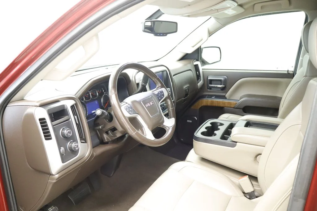 Used 2018 Red GMC SLT image 22