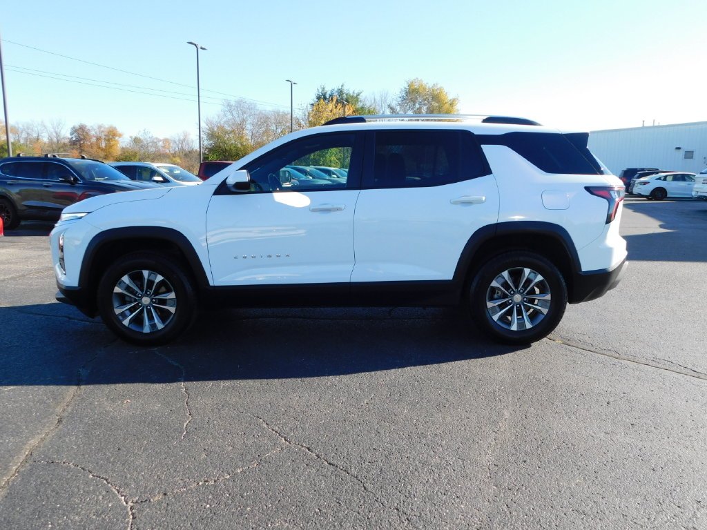 Used 2025 White Chevrolet LT image 6