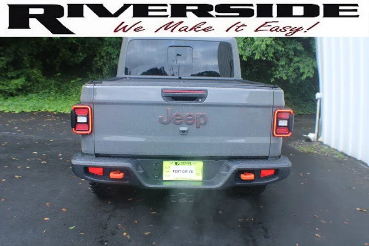 Used 2020 Sting-Gray Clearcoat Jeep Mojave image 15