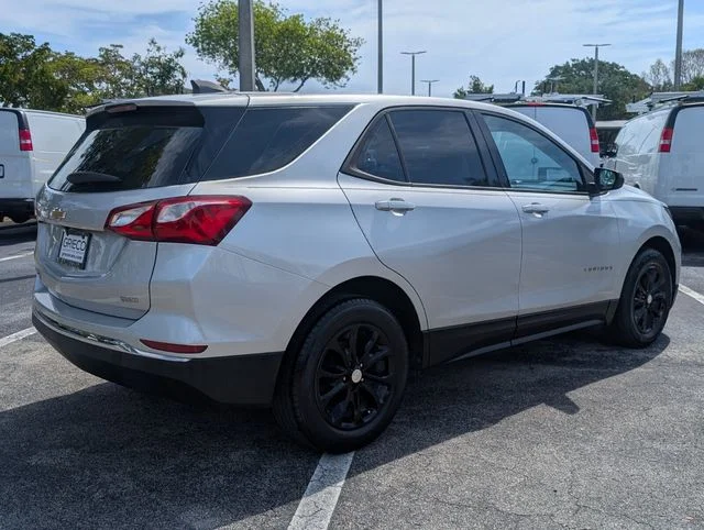 Used 2018 Silver Chevrolet LS image 7