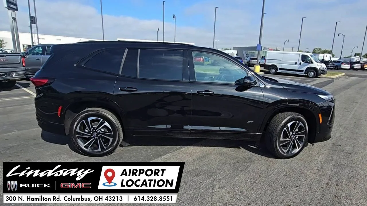 2026 Buick Enclave Sport Touring - Photo 10