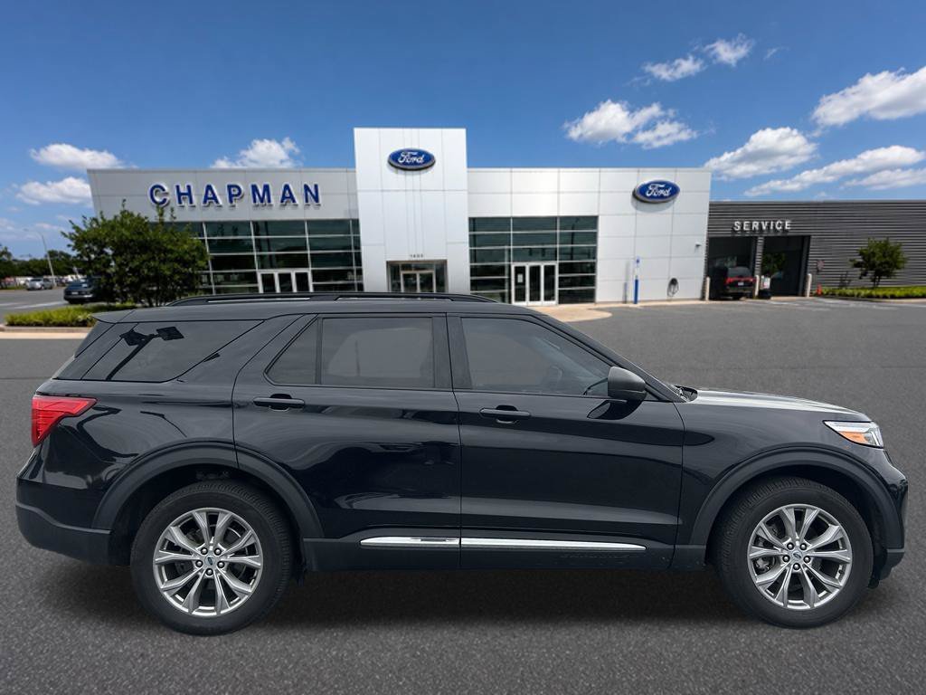 Used 2023 Black Ford XLT image 6