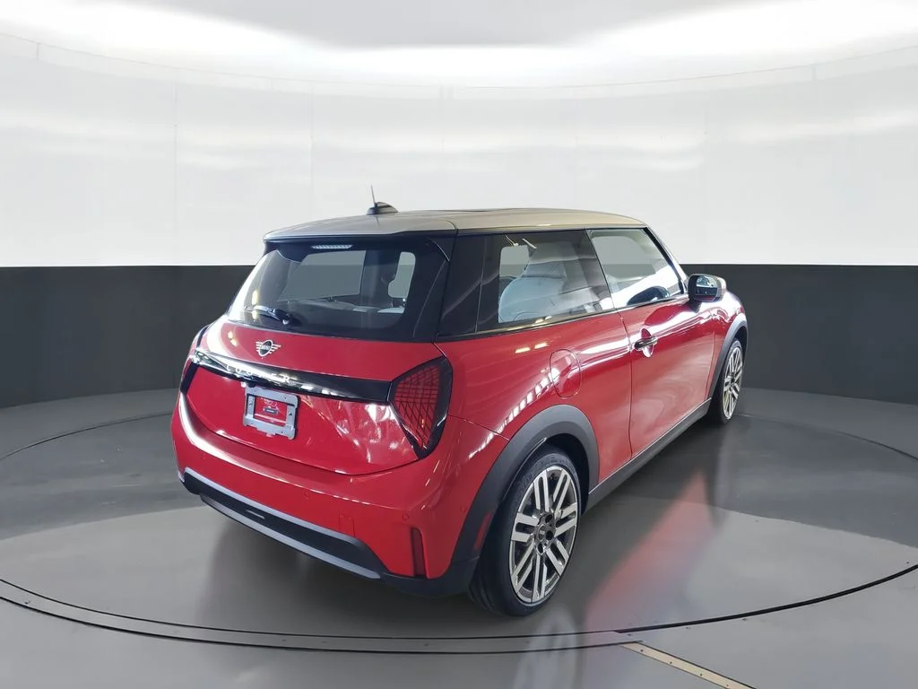 Used 2026 Red MINI Iconic image 3