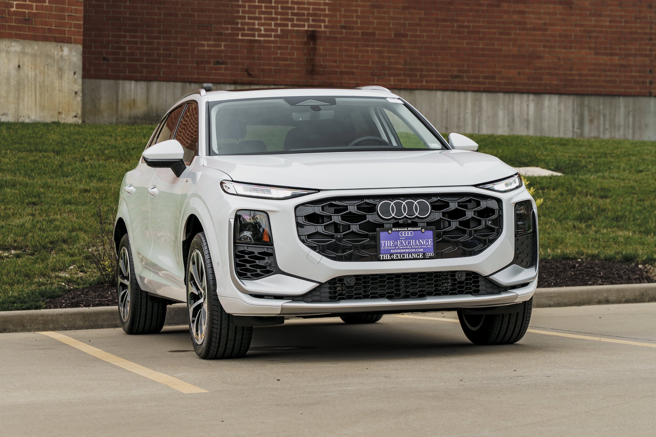 2026 Audi Q3 S line quattro's photo
