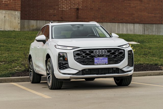 2026 Audi Q3 S line