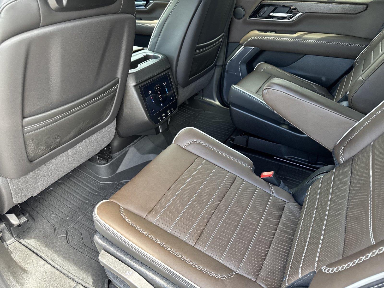 New 2026 Glacier White Tricoat GMC Denali Ultimate image 15
