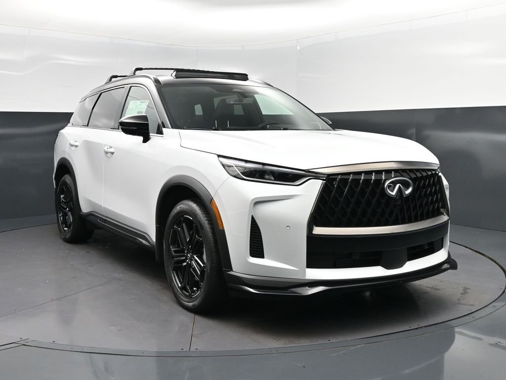 New 2027 2T RAD WHT INFINITI Sport AWD image 9