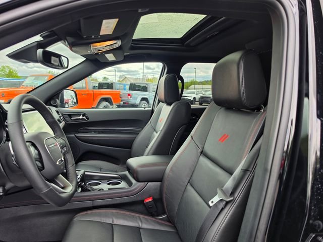 New 2026 Diamond Black Clear-Coat Exterior Paint Dodge GT Plus image 17