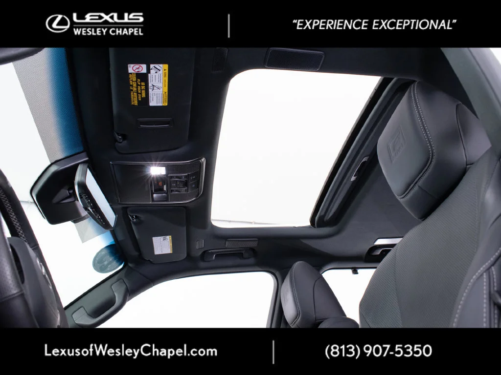 Certified Used 2025 White Lexus 600 F SPORT image 18
