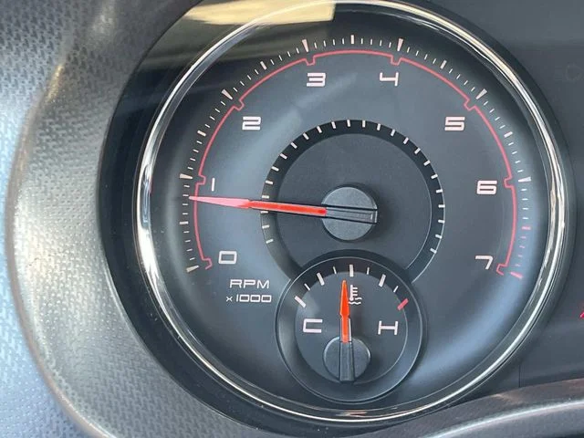 Used 2013 Silver Dodge SXT image 37