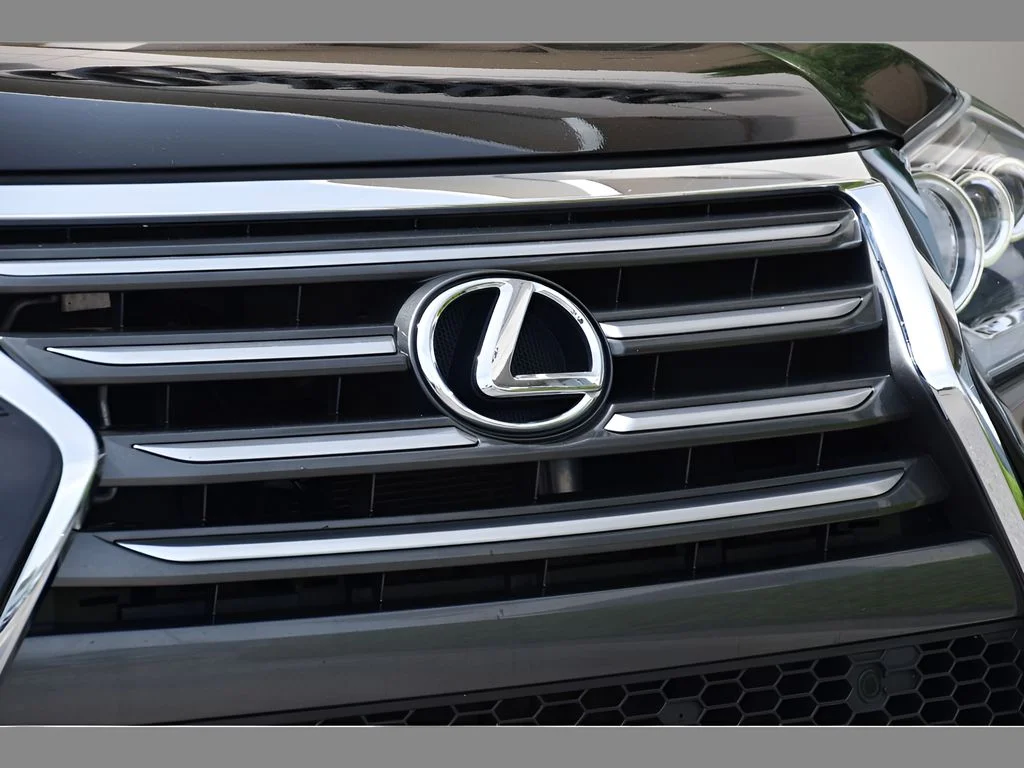 Used 2015 Black Onyx Lexus Base image 10